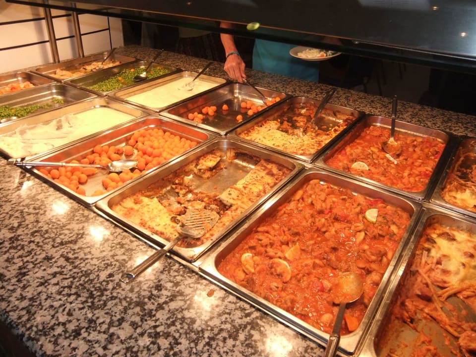 Buffet Esperides Beach Resort