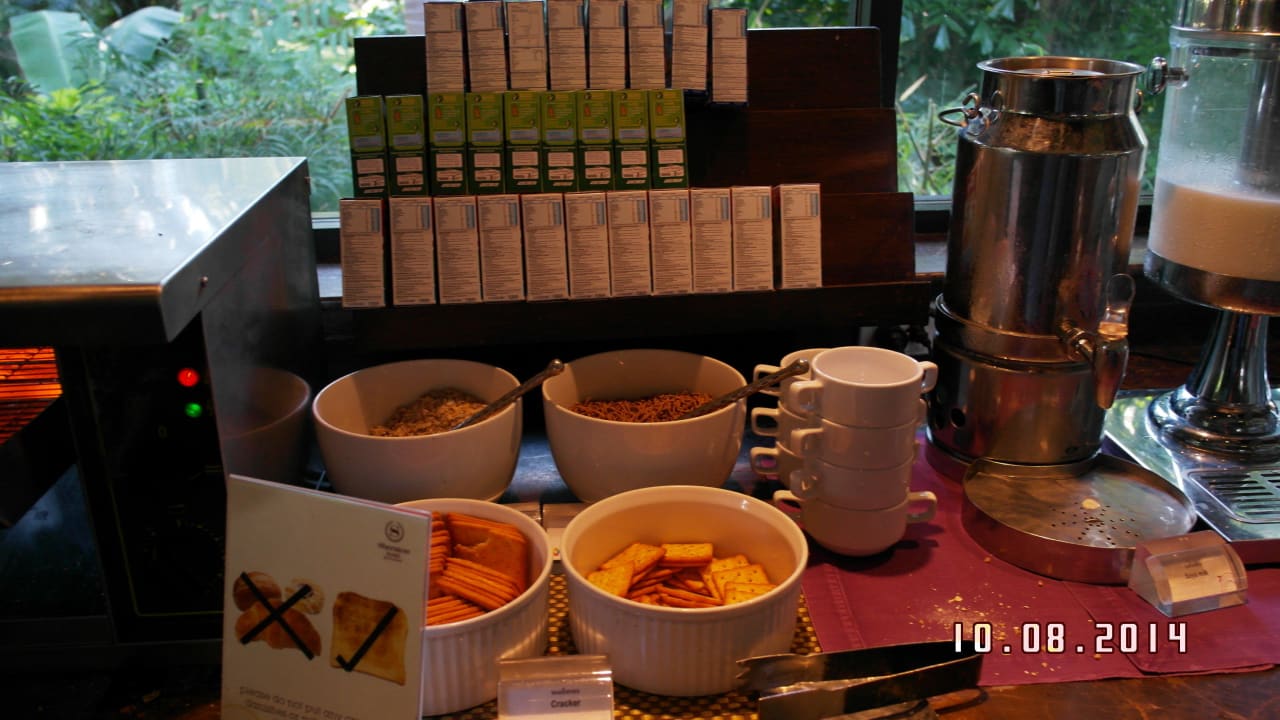 Cornflakes Dusit Thani Krabi Beach Resort