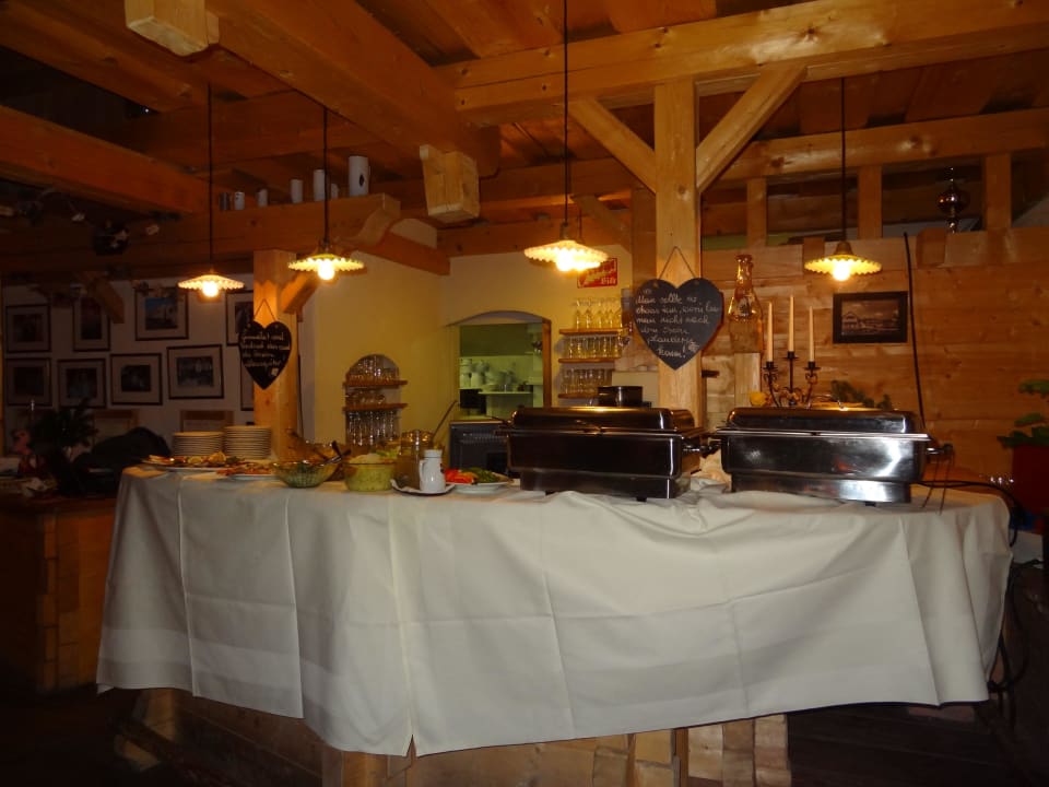 Silvesterbuffet Hüttendorf & Camping Im Dörfl Anno 1873