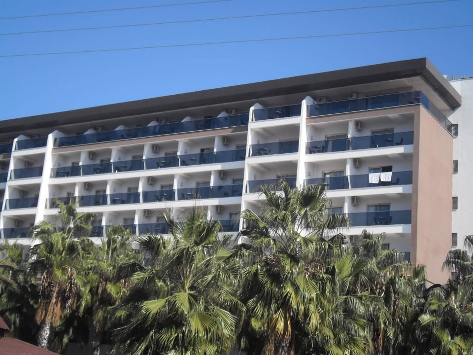 Rückseite Hotel Royal Garden Beach