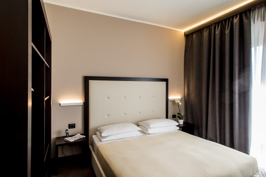 Zimmer Hotel Mirage Florence