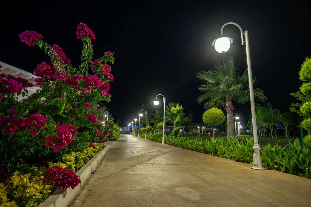 Gartenanlage Club Hotel Phaselis Rose