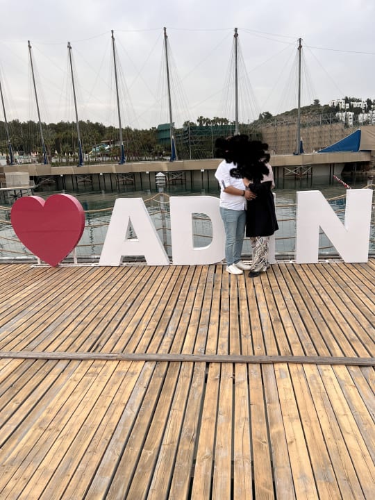 Strand Adin Resort Hotel