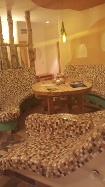 Saunabereich Sitzmöglichkeiten 1. Bier & Wohlfühlhotel Gut Riedelsbach