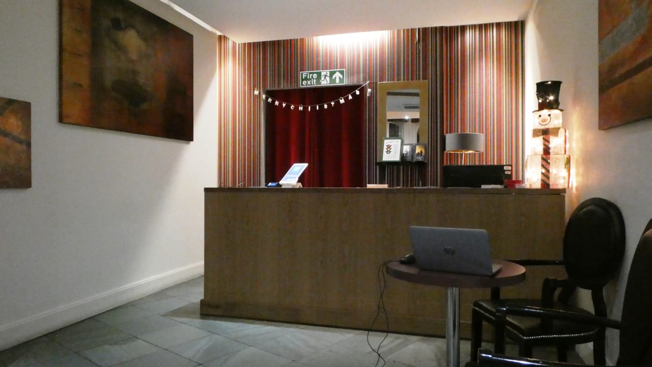 Lobby ibis Styles London Gloucester Road