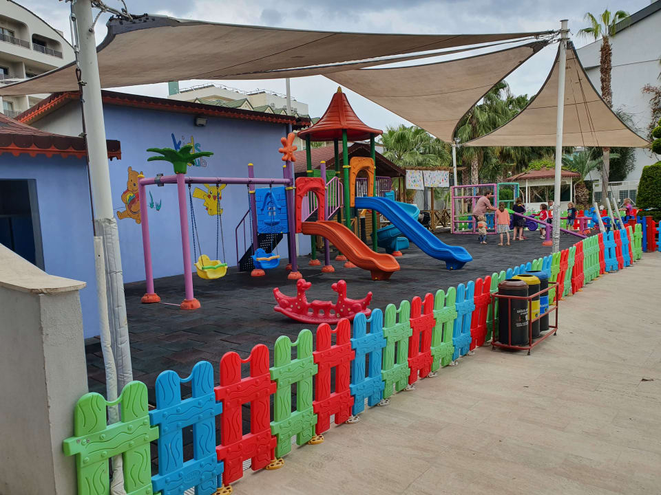 Gartenanlage Grand Seker Hotel