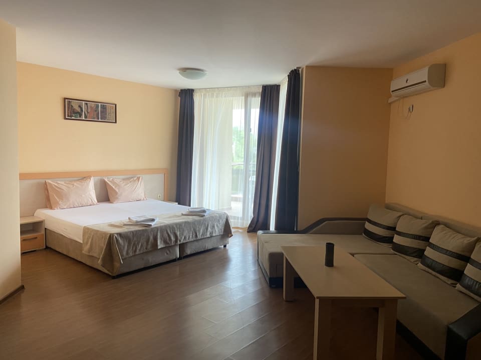 Zimmer Aparthotel Prestige City II