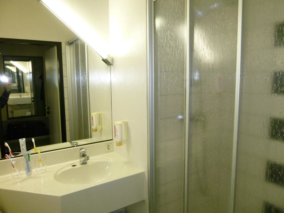 Duschkabine ibis Styles Hotel Speyer