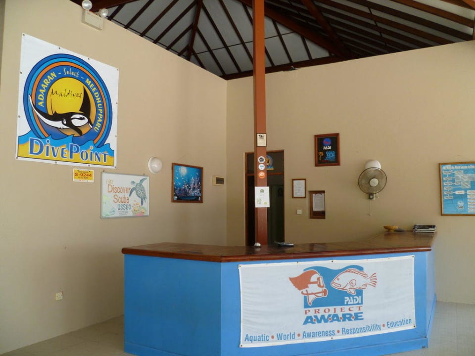 Tauchschule, Empfang Adaaran Select Meedhupparu Island Resort - Premium All Inclusive