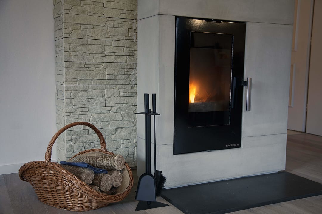 Kamin in der Luxury Panorama Suite für 8 Pers. Appartementhaus Dalila