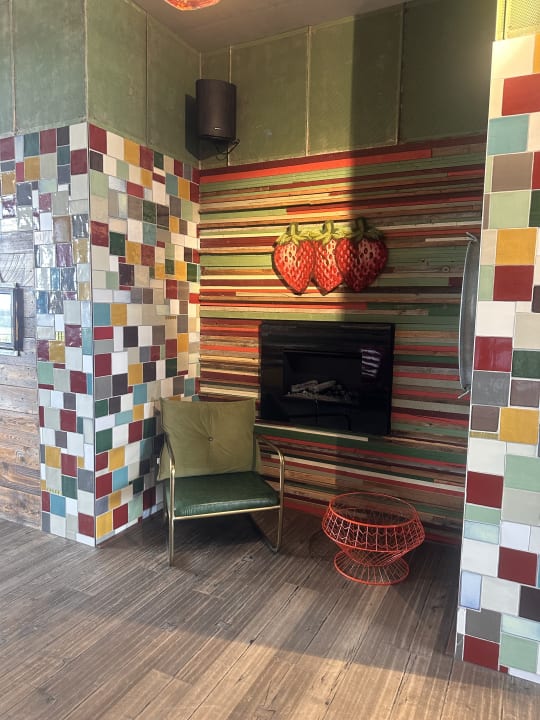 Lobby Alles Paletti Karls Upcycling Hotel