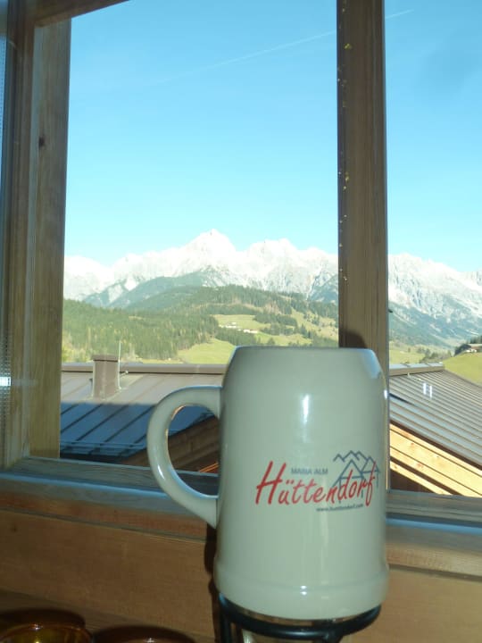 Blick aus der Küche Hüttendorf Maria Alm