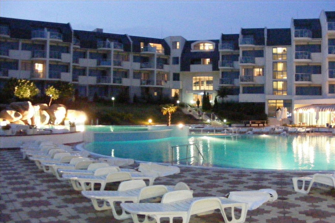 Außenansicht Hotel Sineva Beach