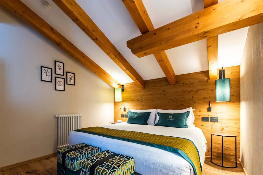 Zimmer Hotel Antares