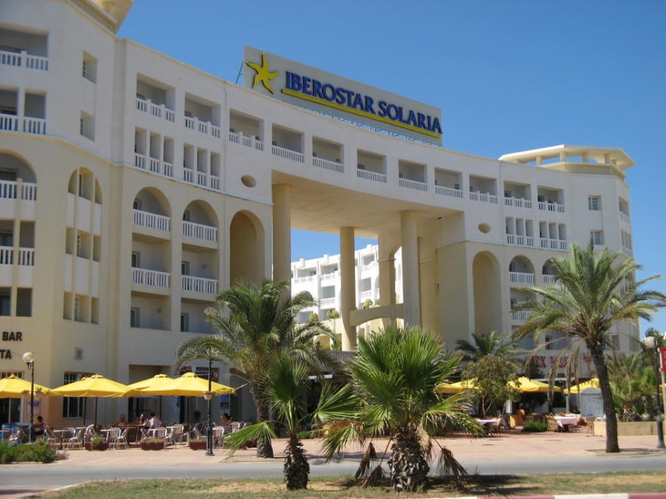 Ausgang zum Strand Medina Solaria & Thalasso