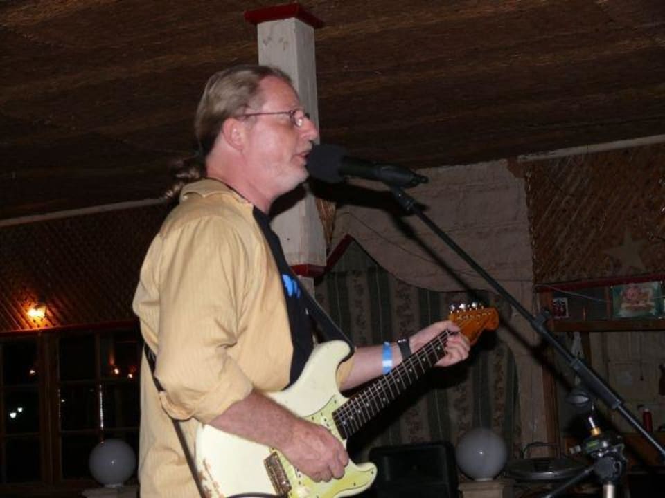 Mr. Klaus Beach-Bar Happy Life Village