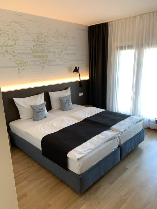Zimmer JUFA Hotel Hamburg HafenCity