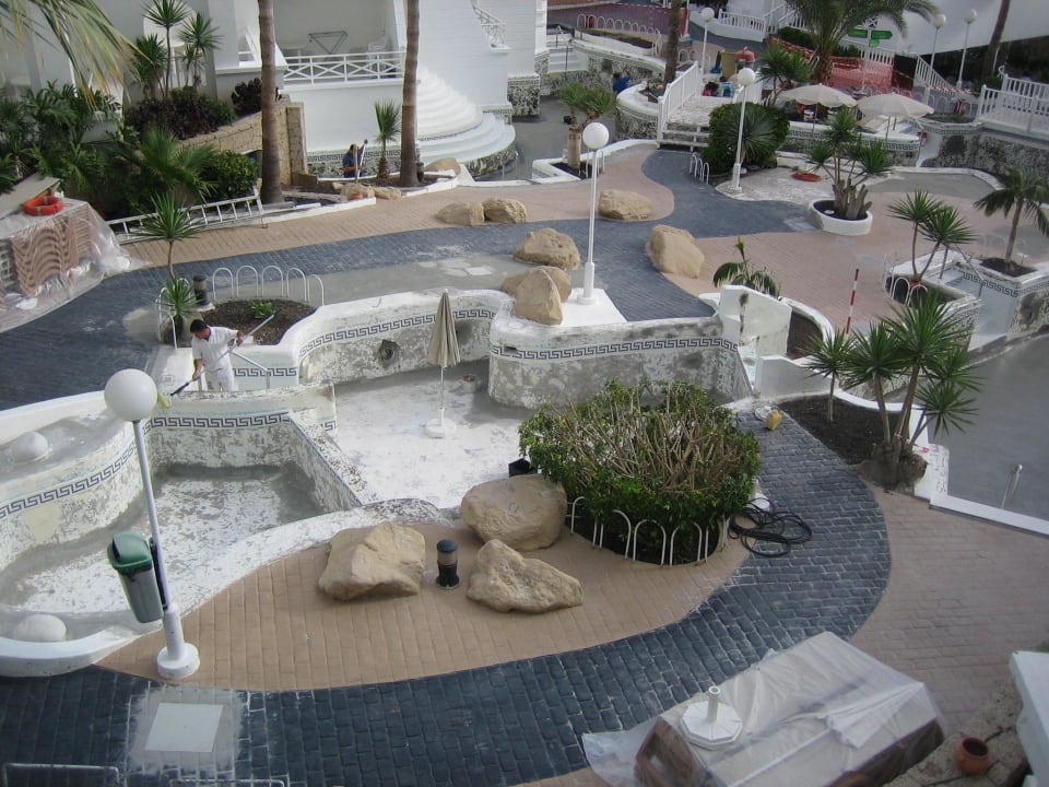 Reparaturarbeiten Poolanlage Lagos de Fañabé Beach Resort