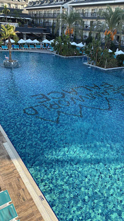 Pool Dream World Palace Hotel