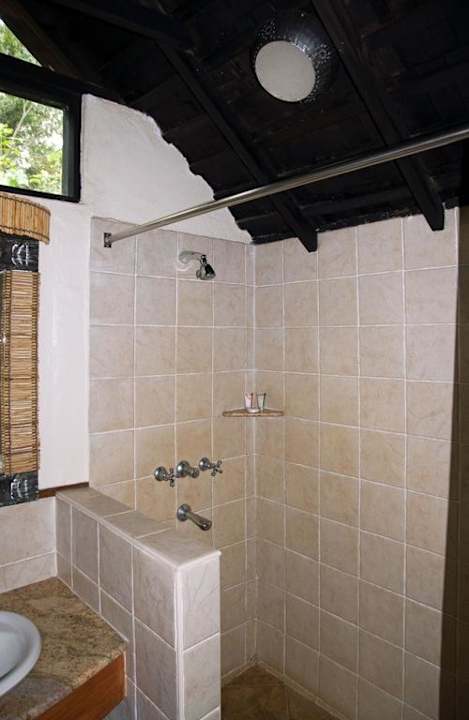 Bad Hotel Mara Sarova Camp