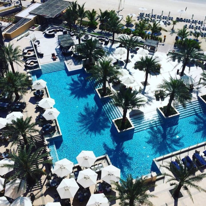 Kleiner Pool DoubleTree by Hilton Resort & Spa Marjan Island
