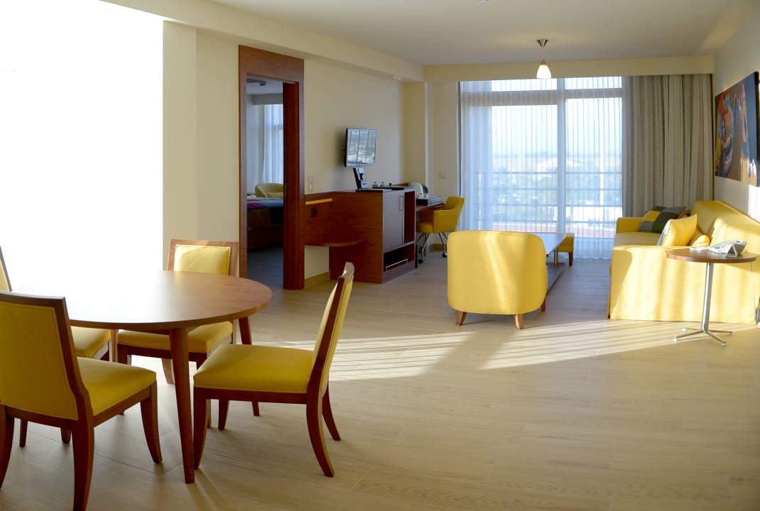 Zimmer Gloria Sports Arena