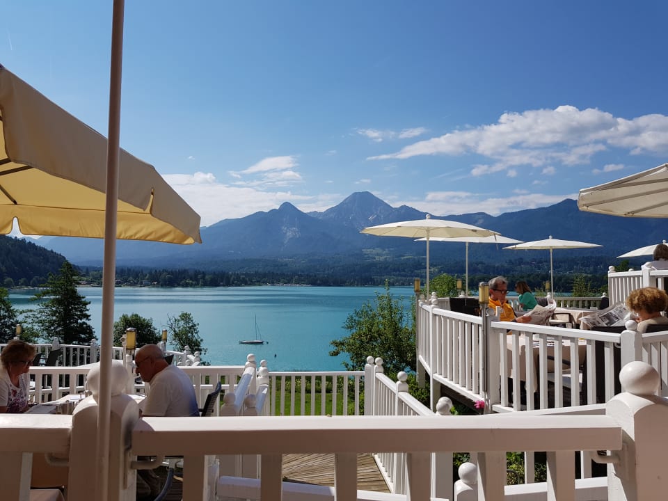 "Gartenanlage" Hotel Karnerhof (Egg am Faaker See) • HolidayCheck