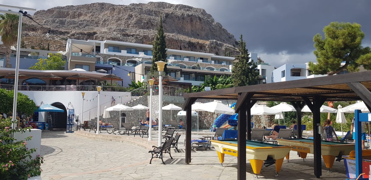 Außenansicht alltoura Club Hotel Porto Angeli Beach Resort