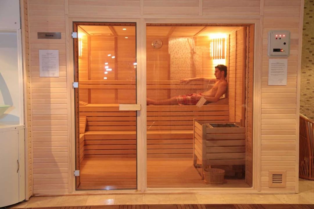 Sauna Oscar Resort Hotel