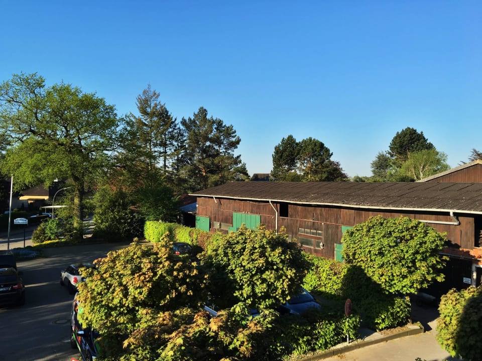 Ausblick vom Zimmer vor das Hotel Hotel Ohlenhoff
