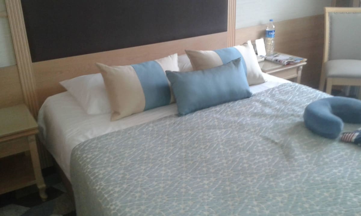 In sehr angenehmen Farben gehalten Fame Residence Lara & Spa