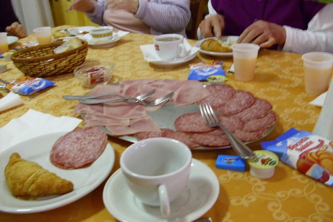 Frühstücksbuffet Hotel Attico