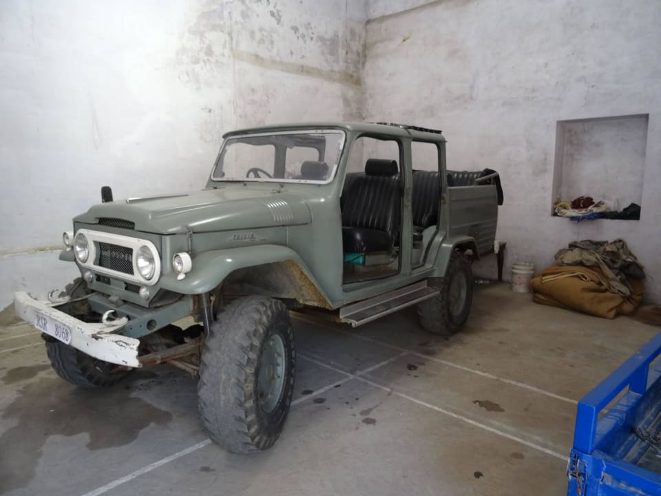 Jeep, für Safari angeboten vom Hotel Hotel Deogarh Mahal
