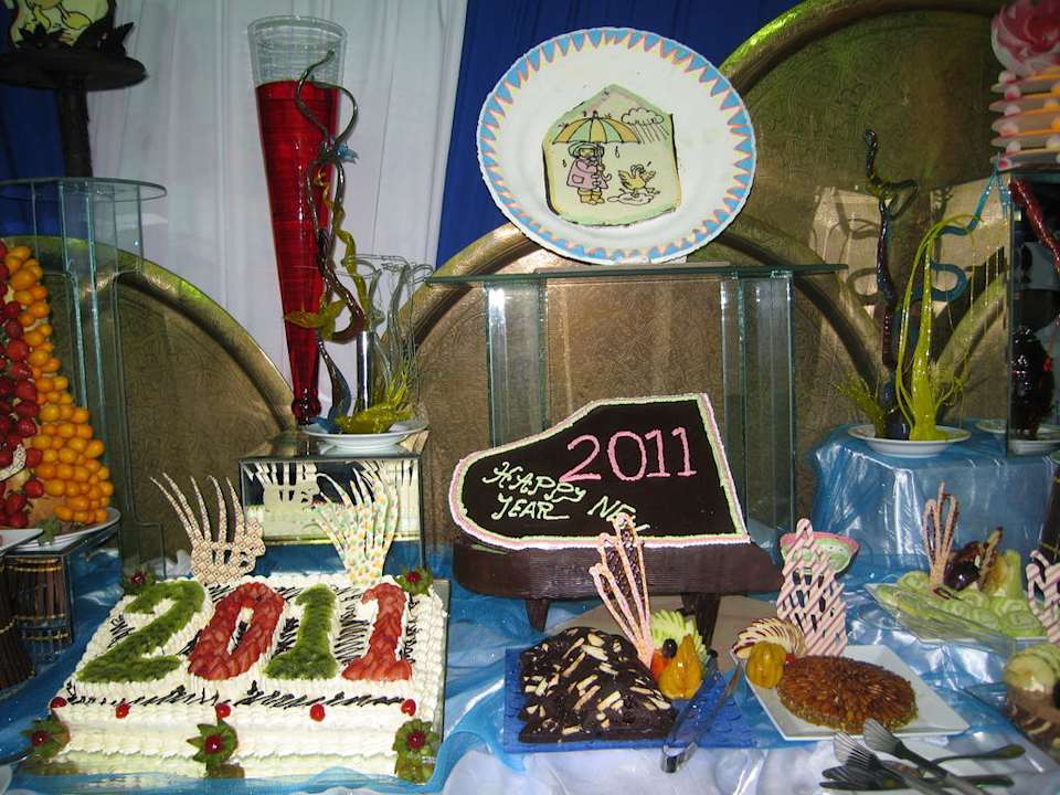 Silvesterbuffet Pickalbatros Alf Leila Wa Leila Resort - Neverland Hurghada