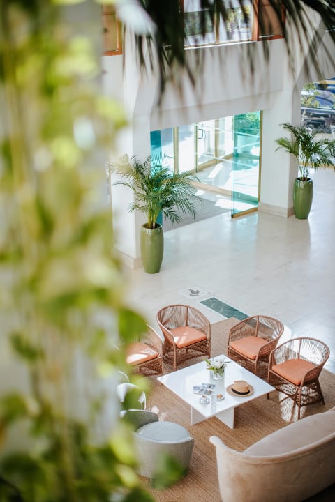 Lobby Hotel Louis Imperial Beach