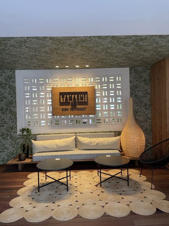 Lobby Hotel HM Ayron Park