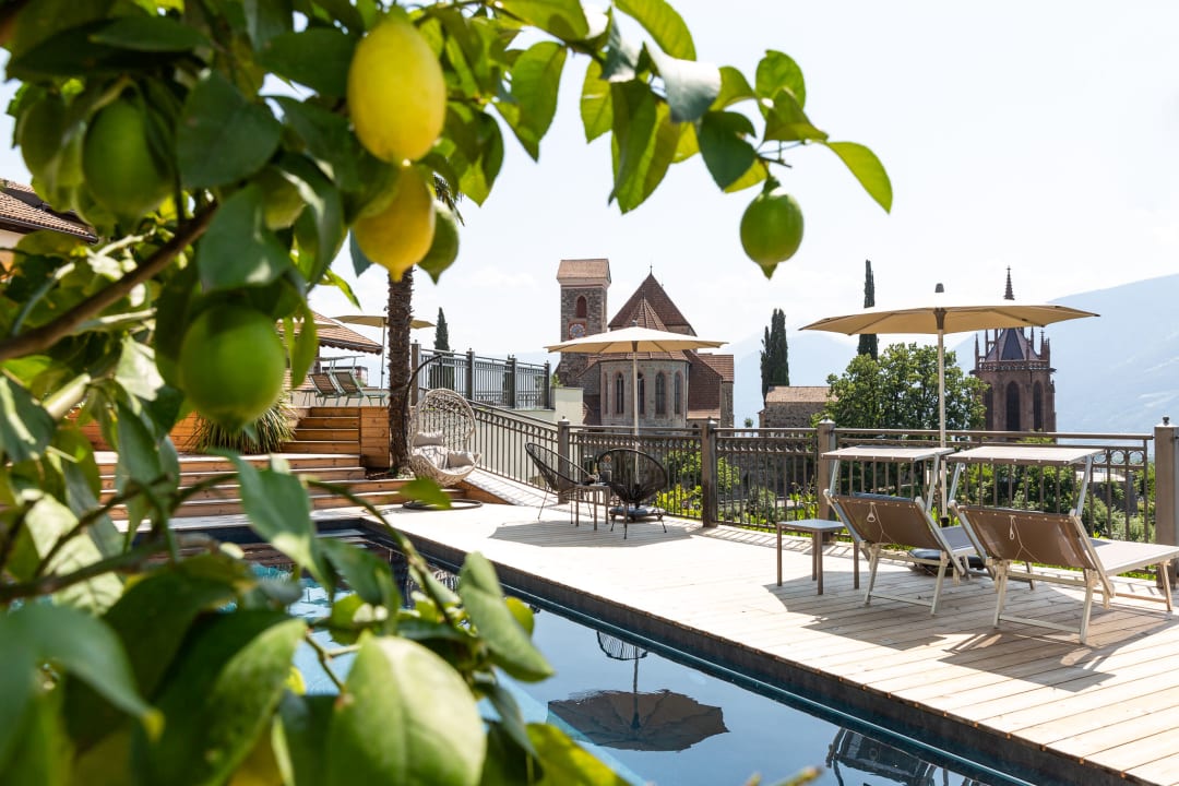 Pool Hotel Schlosswirt