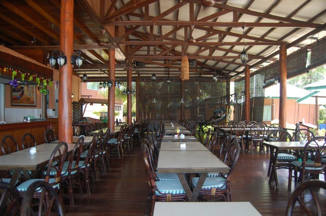 Das Restaurant mit schönem Blick aufs Meer Perhentian Tuna Bay Island Resort