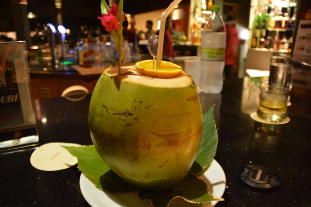 Teurer Cocktail Embudu Village