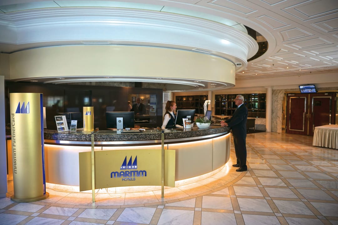 Lobby Maritim Hotel Königswinter