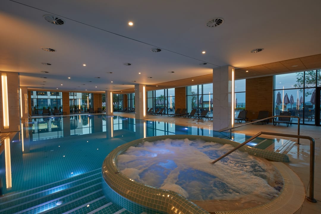 Pool Secrets Sunny Beach Resort & Spa