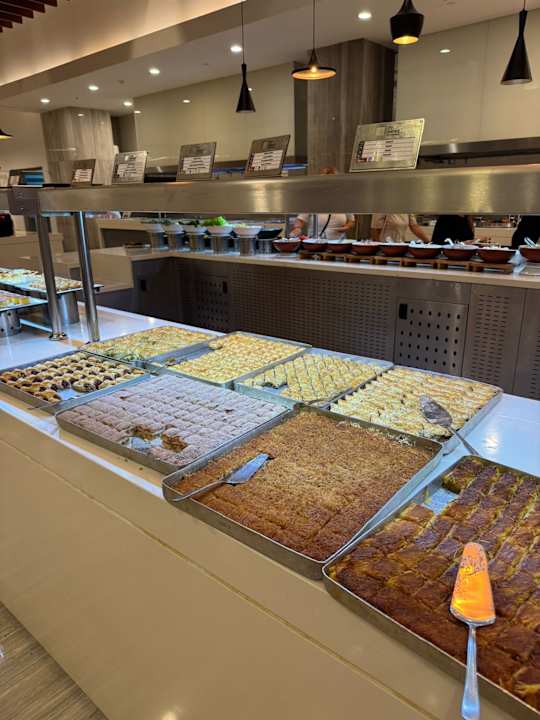 Gastro The Sense Deluxe Hotel