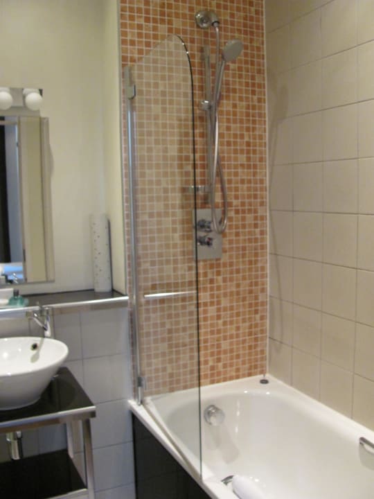 Dusch/ Badewanne Apartments Grand Plaza