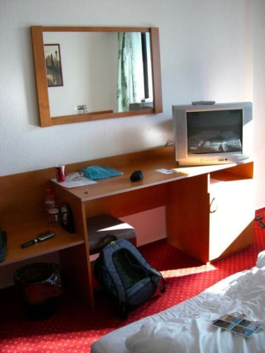 Ausstattung eines Doppelzimmers Hotel Globus