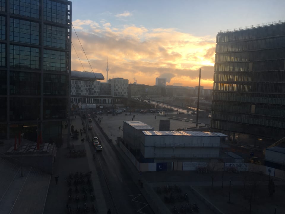 Zimmer MEININGER Hotel Berlin Hauptbahnhof