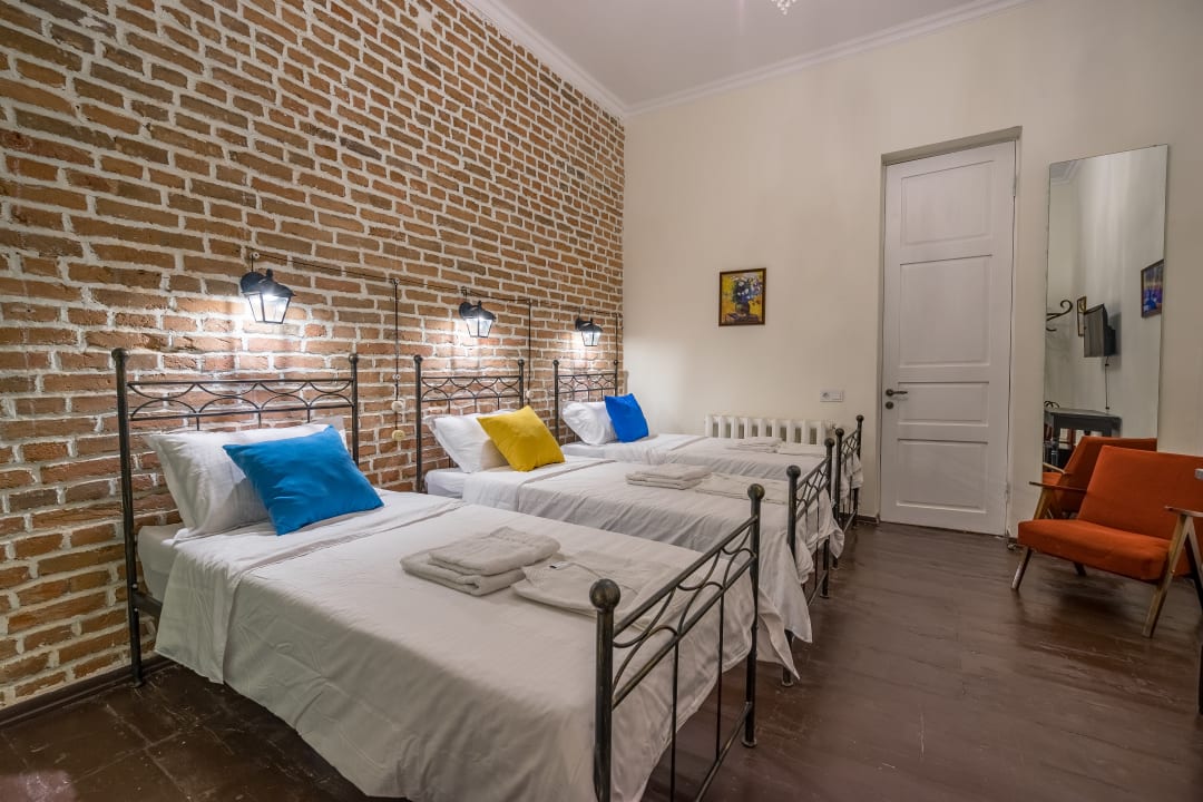 Zimmer Doors Meidan Design Hotel