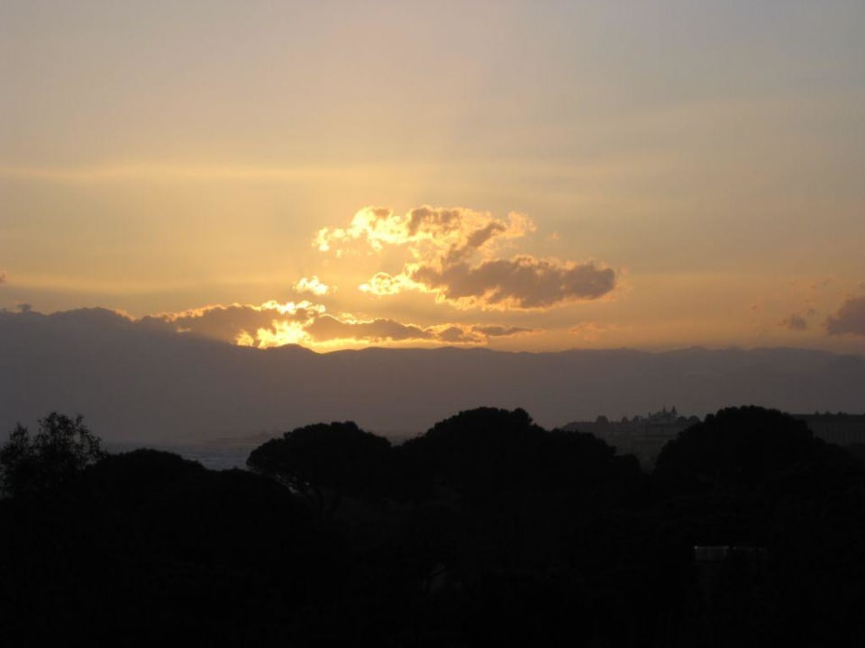 Sonnenuntergang /Taurusgebirge Papillon Belvil