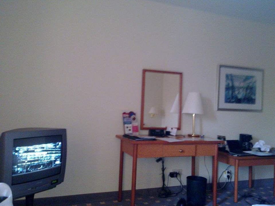 Unterhaltung  Leonardo Hotel Hamburg Airport