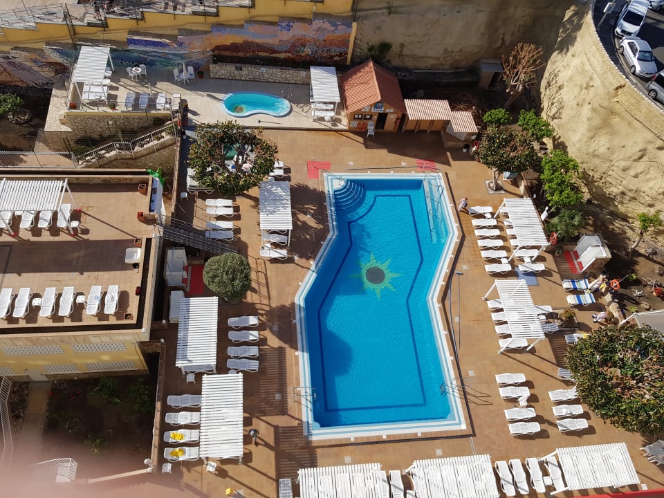 Pool Hotel Europalace