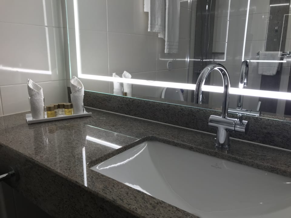 Zimmer Maritim Hotel Würzburg